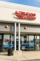 Alterations Express – Strongsville image 9